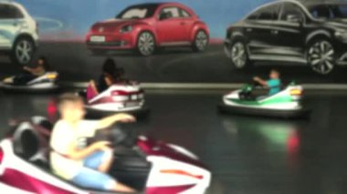 çarpışan araba eğlence parkı Lunapark