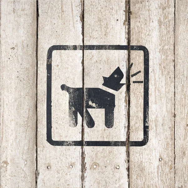 Hond blaffen pictogram. Knop afbeelding op houten achtergrond — Stockfoto