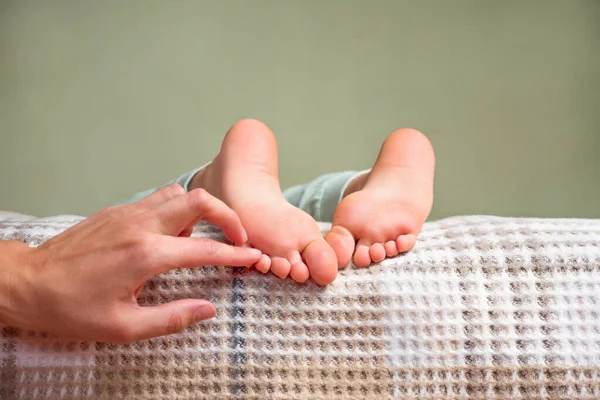 Female Feet Tickling