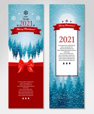 İki taraflı Mutlu Noeller ve güzel kış manzaralı dikey tebrik kartı. Karlı mavi Noel ağacı manzarası. Elle çizilmiş ögelerle vektör illüstrasyonu