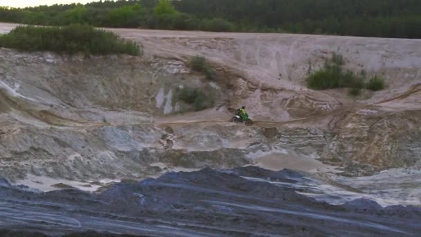 Βόλτες με ποδήλατο μοτοκρός — Αρχείο Βίντεο