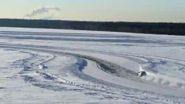 Rally Racing Car Carreras de hielo — Vídeo de stock