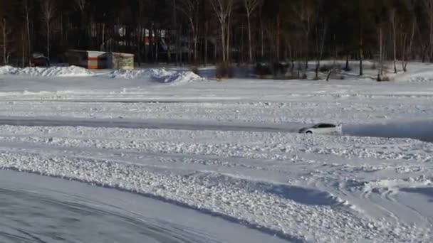 Rallye de course Voiture Course sur glace — Video