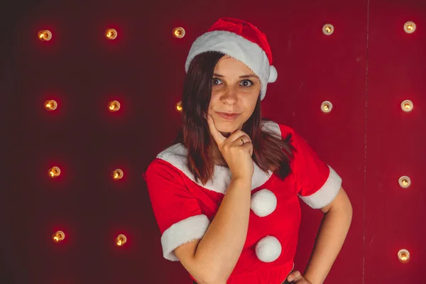 Festa Festa Natale Capodanno Bella Ragazza Con Cappello Rosso Babbo — Foto Stock