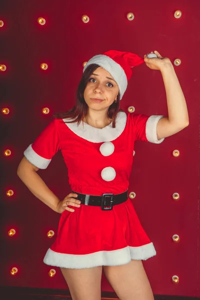 Fête Fête Noël Nouvel Belle Fille Portant Chapeau Rouge Père — Photo