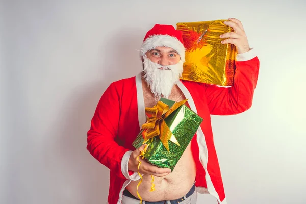 Grueso Emocional Santa Claus Arado Con Torso Desnudo — Foto de Stock