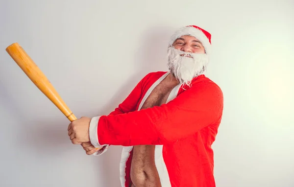 Dicke Emotionale Weihnachtsmann Auf Pflug Mit Nacktem Oberkörper — Stockfoto