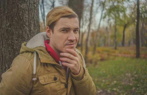 Young White Guy Yellow Trees Background Autumn Season Time Student — Stock Photo, Image