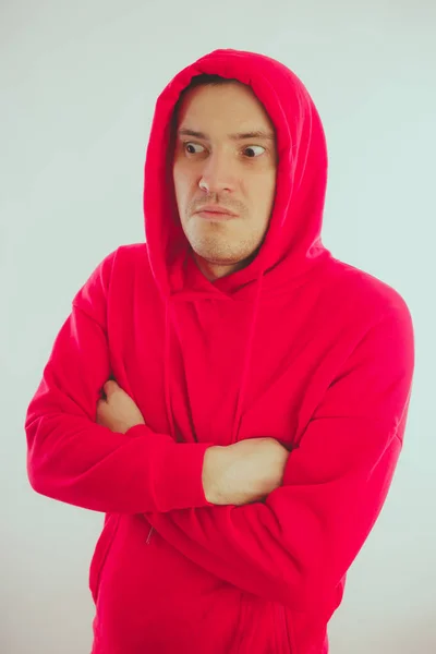 Tipo Loco Carismático Posando Hombre Con Chándal Rojo Hombre Aislado — Foto de Stock