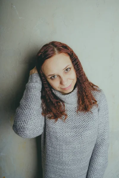 스웨터에 따뜻한 스웨터를 스타일 — 스톡 사진