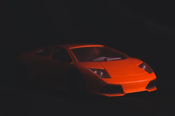 Orangefarbene Sportwagen Aus Nächster Nähe Makrofotografie Spielzeugautos — Stockfoto