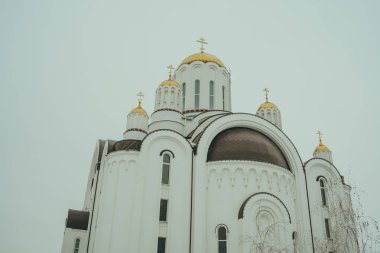 Hristiyan Kilisesi, Rus ruhani ve dini mimari geleneği ve Ortodoksluğun bir anıtıdır..