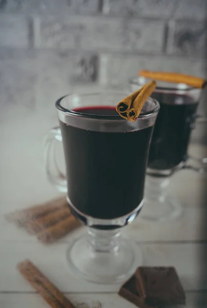 Vino Brulé Caldo Con Cannella — Foto Stock