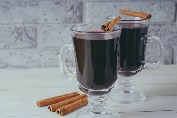 Vino Brulé Caldo Con Cannella — Foto Stock