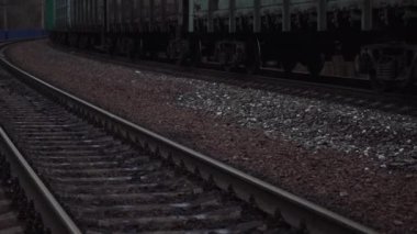 Yük trenli kargo treni platformu 