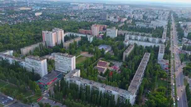 Panels buildings in Russia, Soviet architecture houses. urban architecture — Stock Video