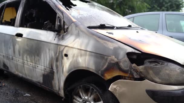 Kazadan Sonra Araba Kazası Yolda Kırık Araba — Stok video