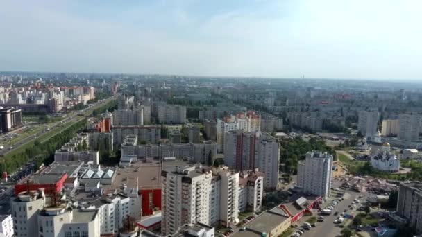 Moderne Metropole am Morgen, Draufsicht. Neubauten in der Stadt. Panorama von Manila. Wolkenkratzer und Geschäftszentren in einer Großstadt. — Stockvideo