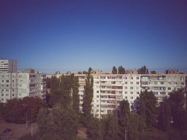 Панельные здания в России, дома советской архитектуры. городская архитектура — стоковое фото