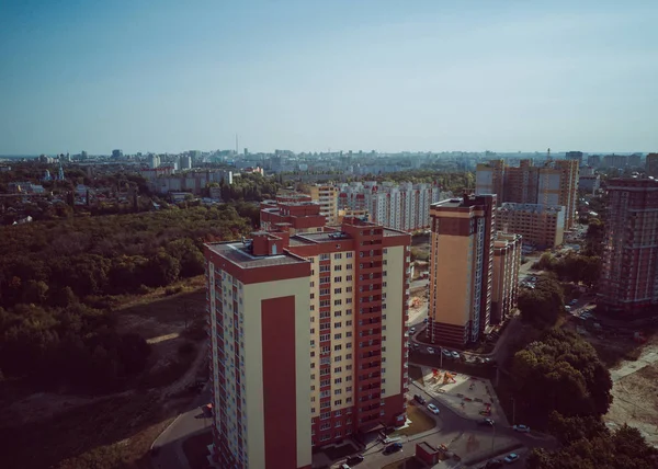 Panele budynków w Rosji, domy sowieckiej architektury. Architektura miejska — Zdjęcie stockowe