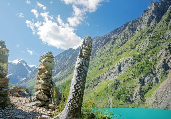 Altay dağlarının bekçisi