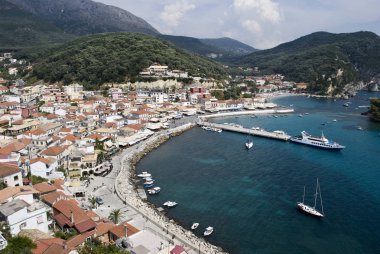 Parga liman için güzel bir görünüm.