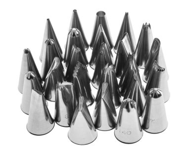 Beyaz arka plan üzerinde izole boru ipuçları kümesi