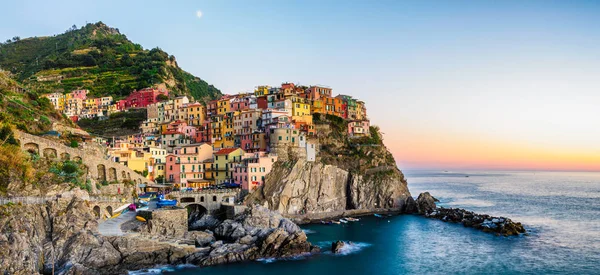 Naplemente Alatt Manarola Cinque Terre Olaszország — Stock Fotó