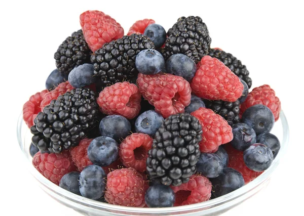 Himbeeren Blaubeeren Und Brombeeren Auf Weißem Hintergrund — Stockfoto