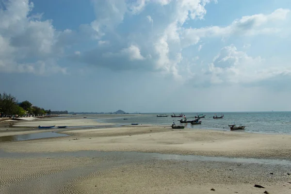 Horgászcsónak Parkolt Koh Samui Beach — Stock Fotó