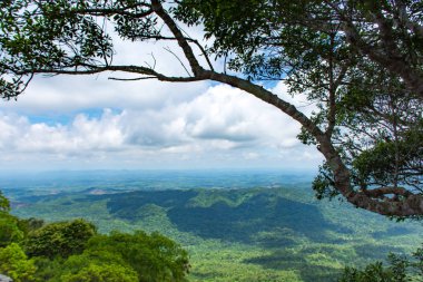 Bakış dağlar ve kasaba Chaiyaphum, Pha Sut kalem DIN Pa Hin Ngam Milli Parkı'nda, Chaiyaphum Tayland.