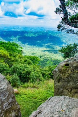Bakış dağlar ve kasaba Chaiyaphum, Pha Sut kalem DIN Pa Hin Ngam Milli Parkı'nda, Chaiyaphum Tayland.