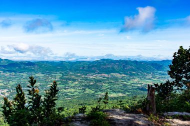 Bakış dağlar ve kasaba Chaiyaphum, Pha Hum Hod Chaiyaphum, Tayland.