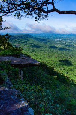 Bakış dağlar ve kasaba Chaiyaphum, Pha Hum Hod Chaiyaphum, Tayland.
