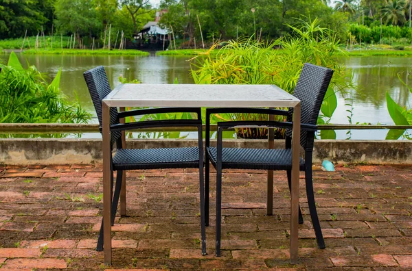 Eettafel Riverside Begane Grond Baksteen — Stockfoto