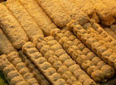 Ham kabuklu deniz ürünleri ana yemek Tay tarzında, Hoi Jor