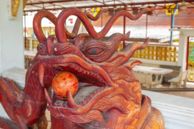 Ahşap yapılmış Çin Ejderha başlı.