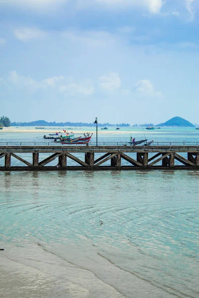 Der Fischersteg Auf Der Insel — Stockfoto