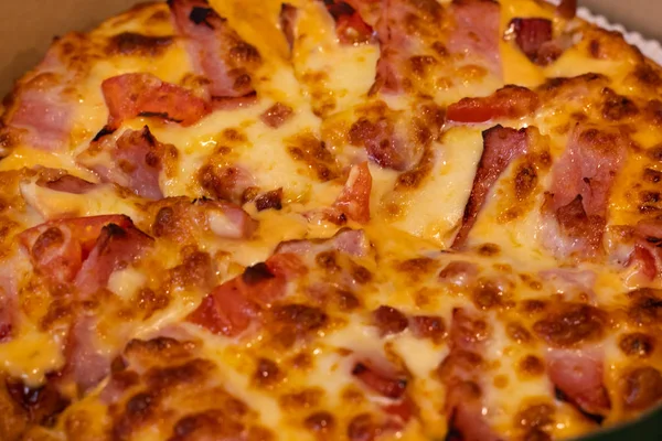 Pizza Hamburgare Och Färdiga Att Äta — Stockfoto