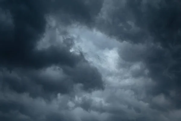 Nubes Lluvia Negra Cielo —  Fotos de Stock