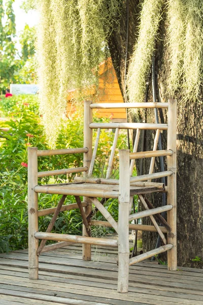 Sillas Bambú Suelo Madera — Foto de Stock