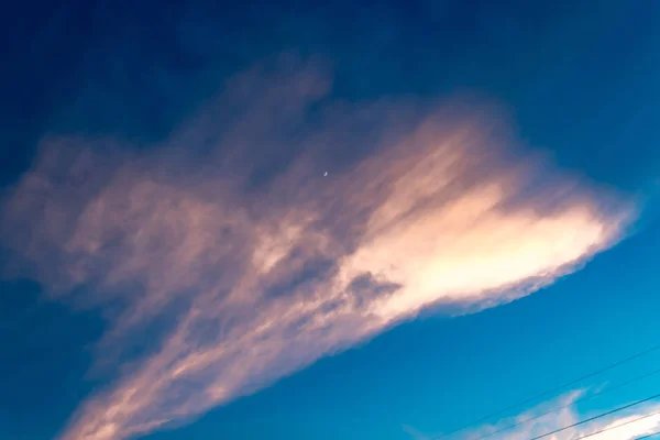 Bellezza Del Cielo Quando Luce Colpisce Nuvole — Foto Stock