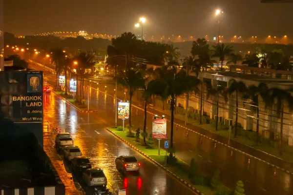 Rain Heavy City Streets Night Muang Thong Thani Nonthaburi Thailand — Stock Photo, Image