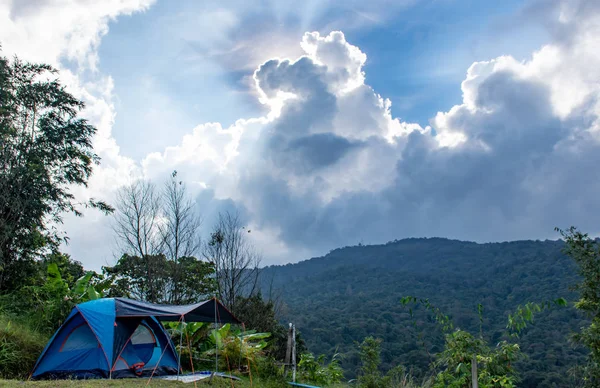 Tenda Fundo Céu Montanha Vistas — Fotografia de Stock