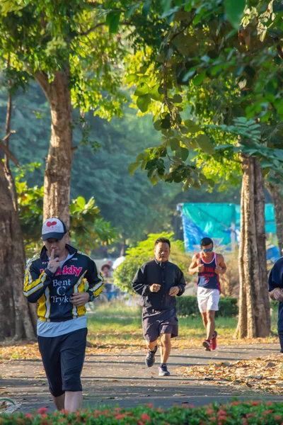Pessoas Que Correm Exercício Para Saúde Parque Bangyai Nonthaburi Tailândia — Fotografia de Stock