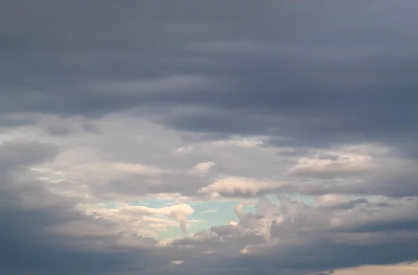 Keindahan Langit Malam Dengan Awan — Stok Foto