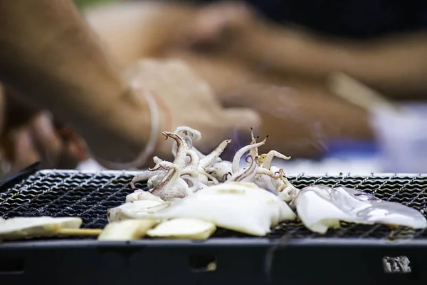 Calamares Frescos Champiñones Parrilla Acero — Foto de Stock