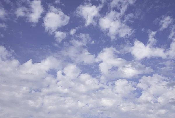 Keindahan Langit Dengan Awan Dan Matahari — Stok Foto