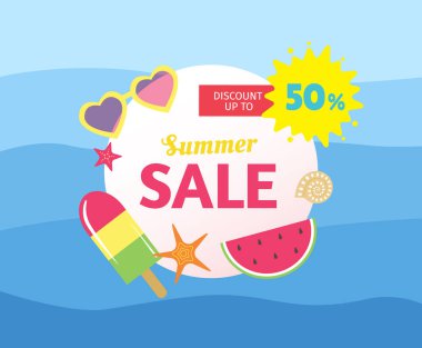 Şirin Yaz Satışı afişi ya da el ilanı şablonu. Üzerinde dondurma, karpuz, el bombası ve mavi dalgalı arka planda güneş gözlüğü gibi farklı yazlık eşyalar var. İndirim% 50 'ye çıktı. - Vektör