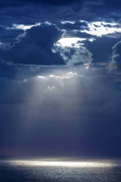 Ray Light Shine Water Dramatic Sunset Sea — Stock Photo, Image